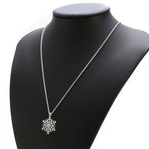 Snowflake Pendant Necklace